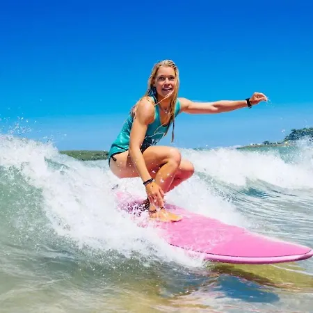 Surfbase Отель типа 