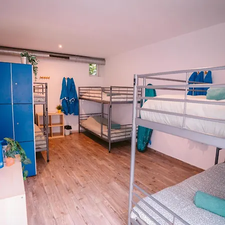 Surfbase Отель типа 